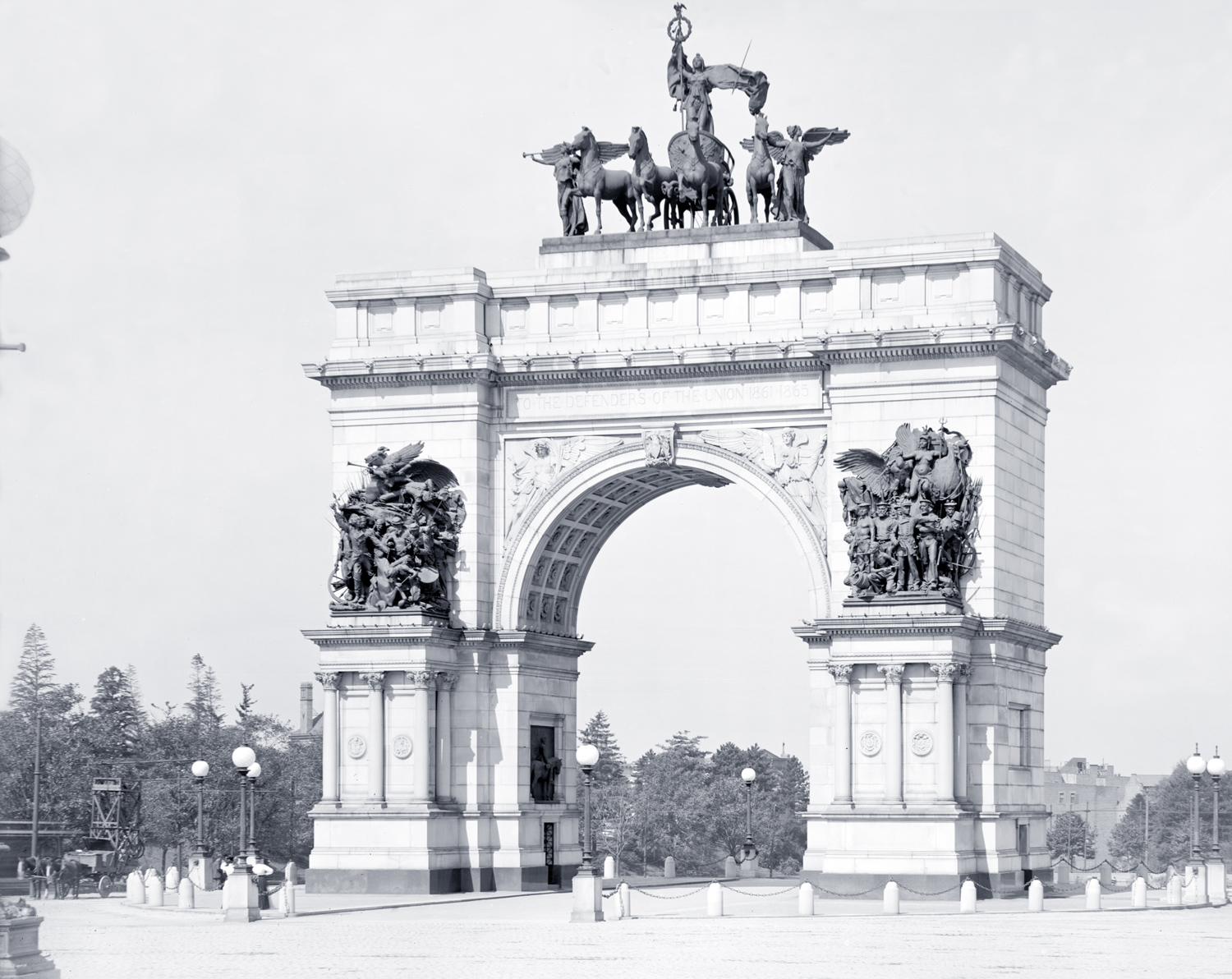 Soldiers and Sailors Memorial Arch