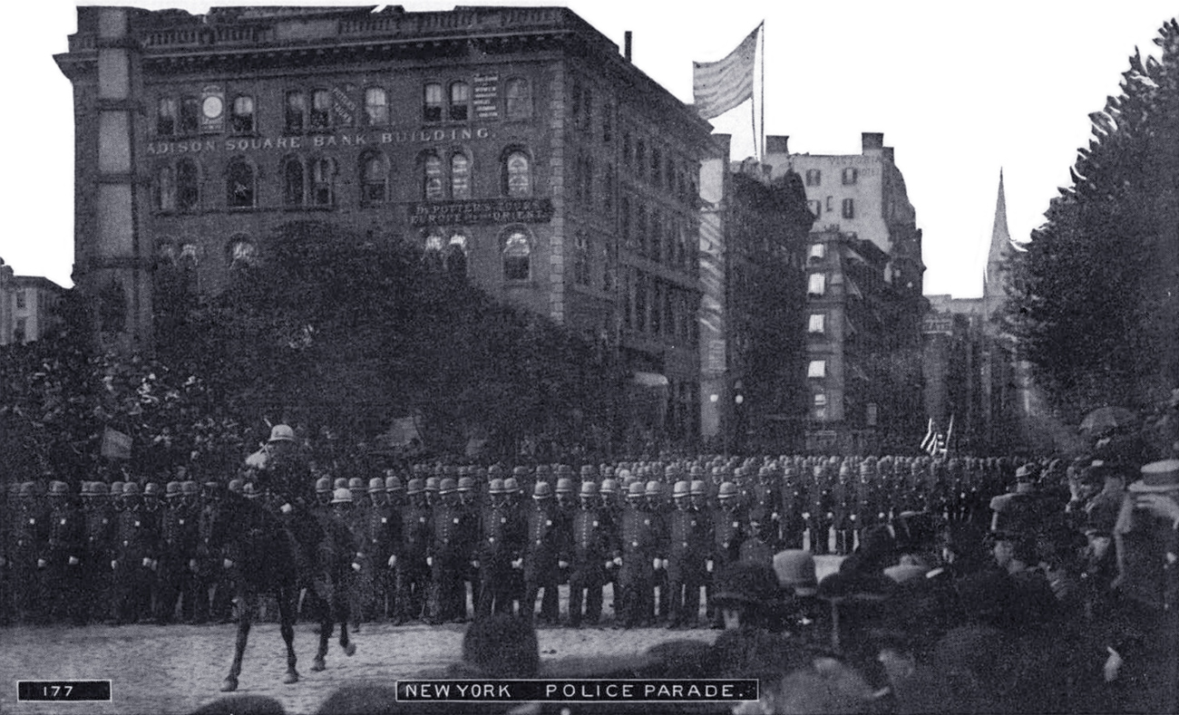 Police Parade 5th Avenue