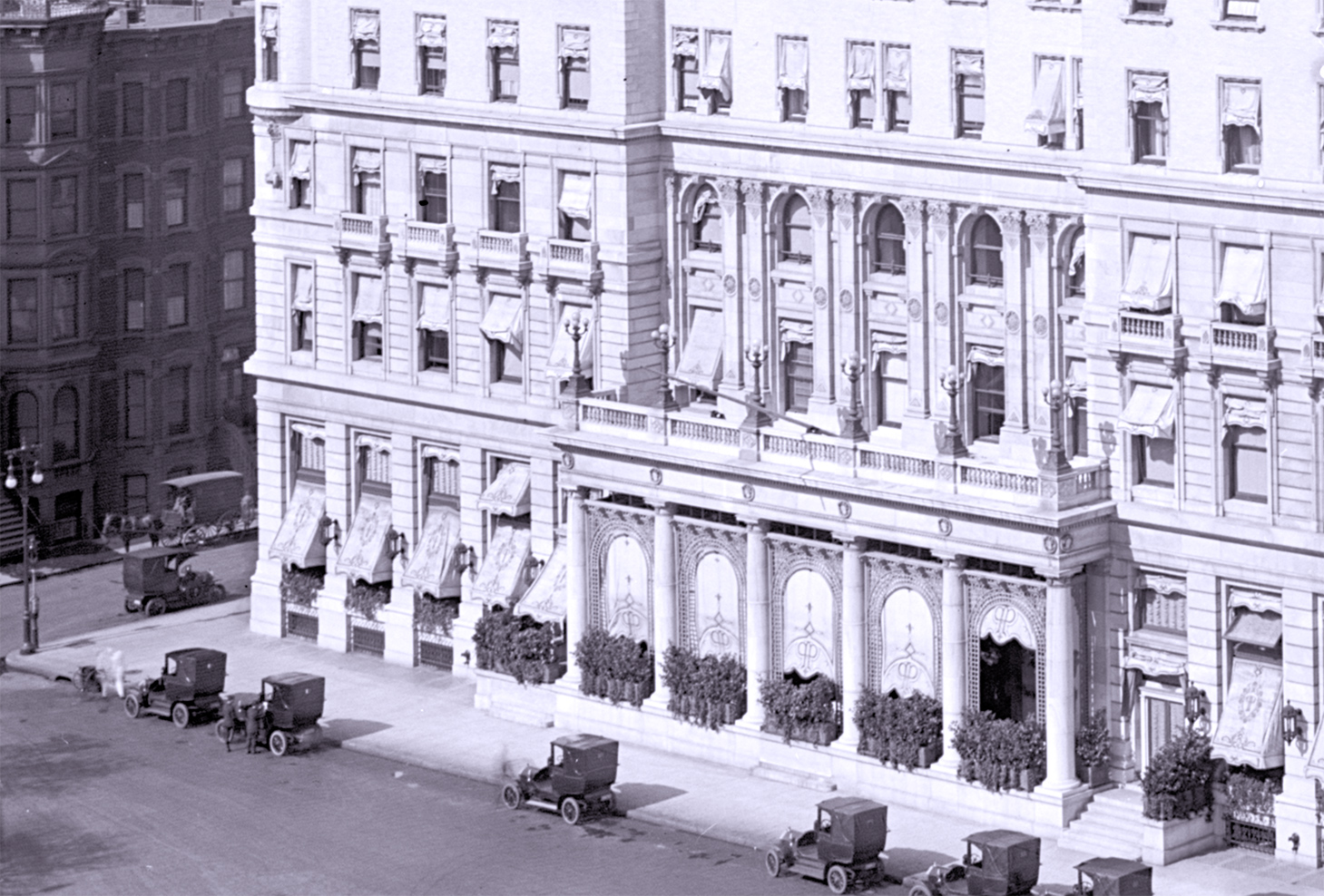 Hotel façade