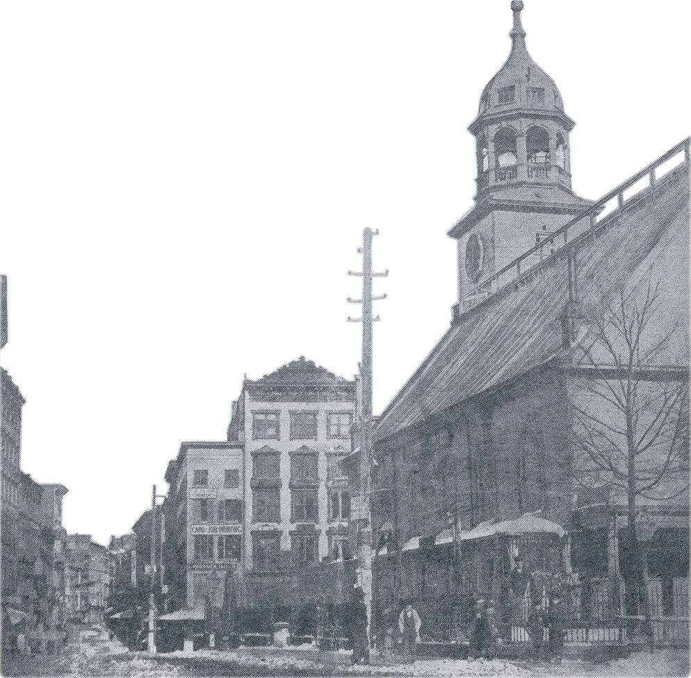 Nassau St Post Office