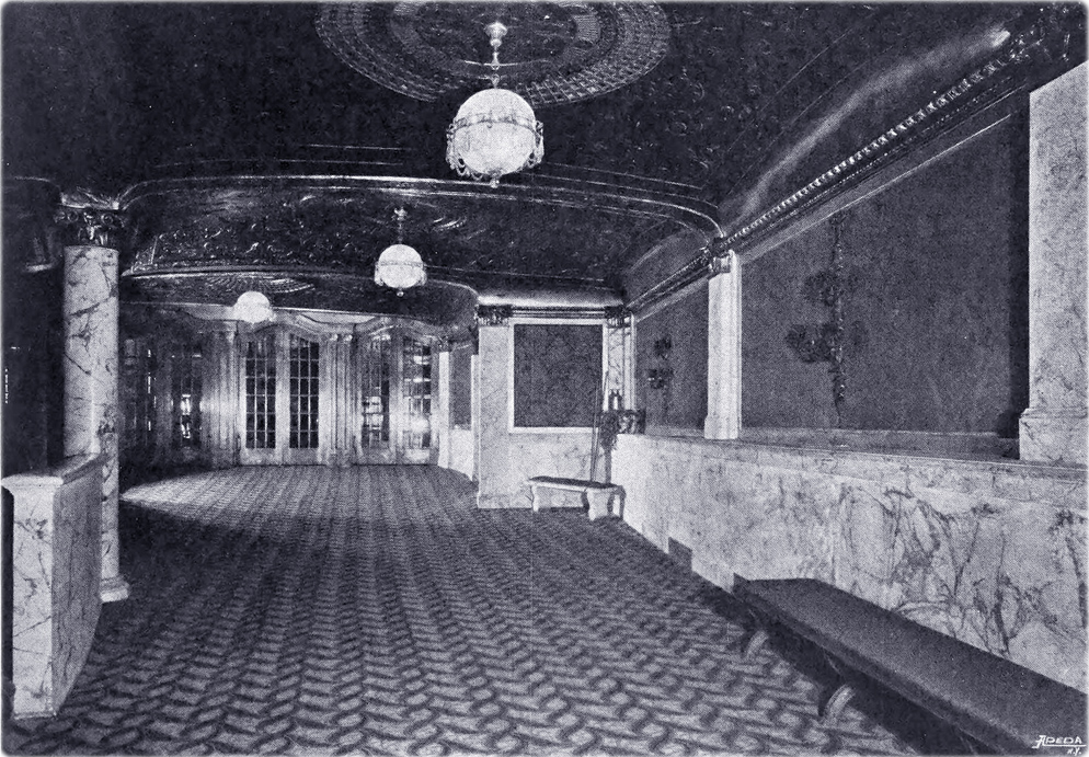 Foyer architecture